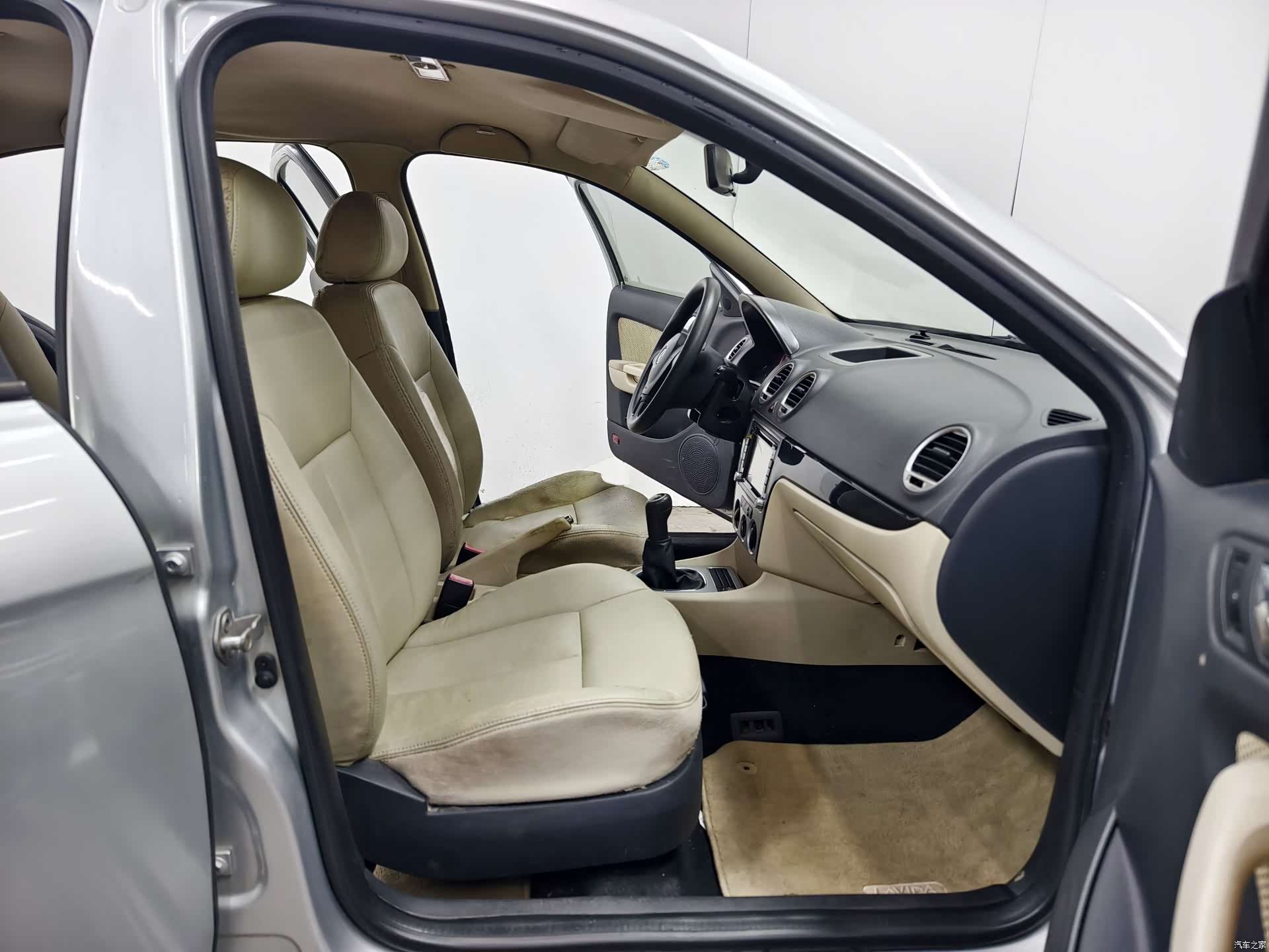 Volkswagen Lavida, 2012 13