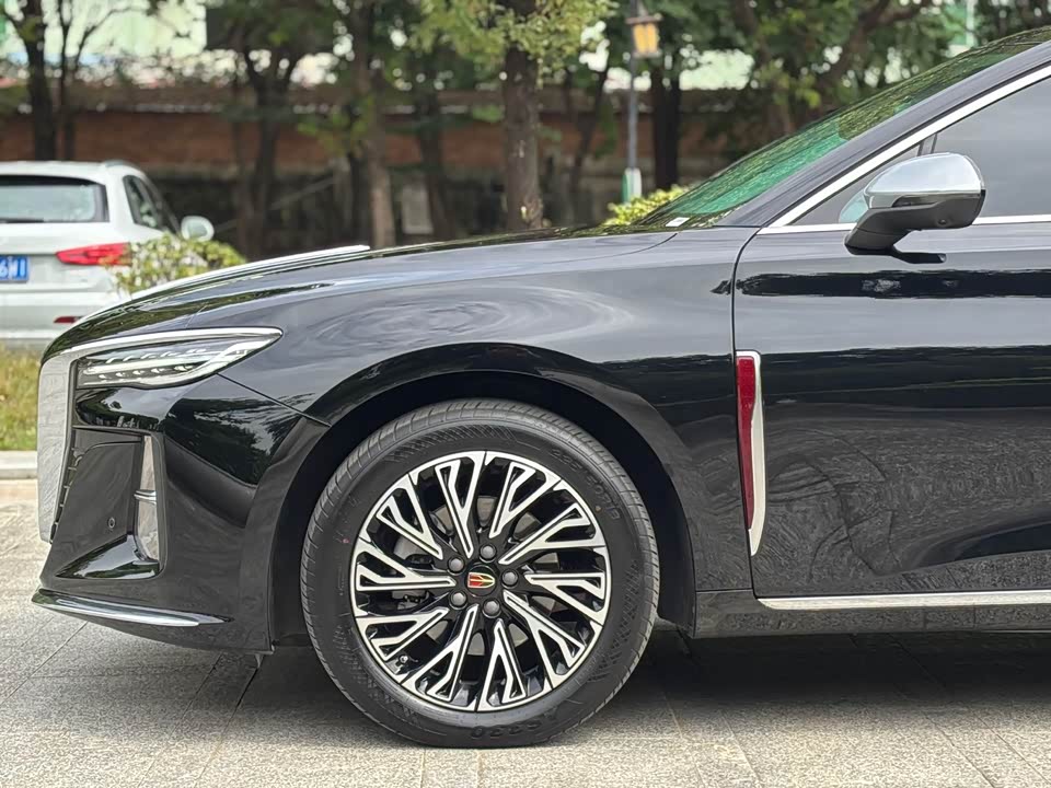 Hongqi H5