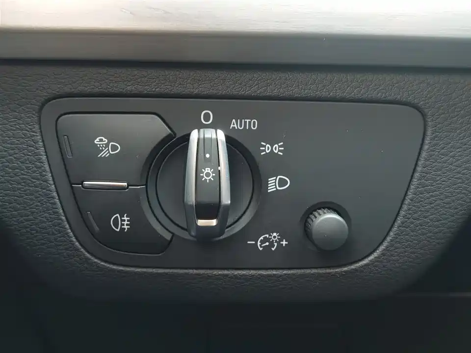 Audi Q5L Audi Q5L