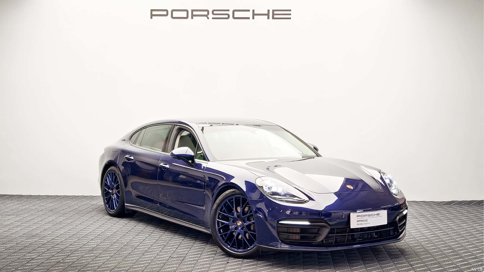 Porsche Panamera, 2022 3