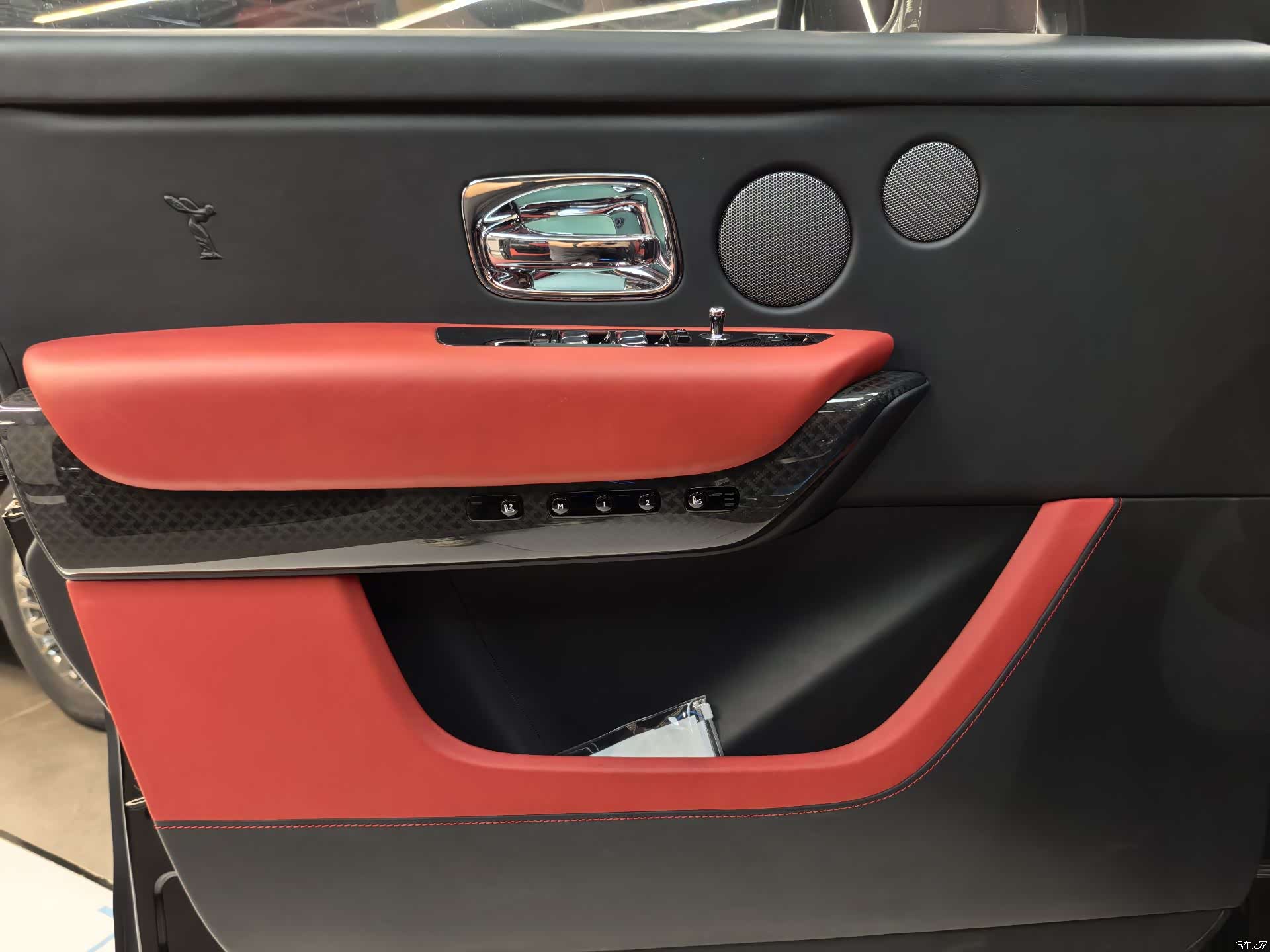 Rolls-Royce Cullinan, 2021 8