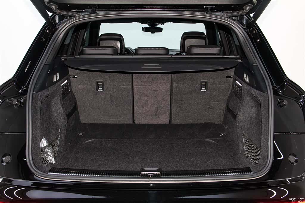 Audi Q5L, 2024 34