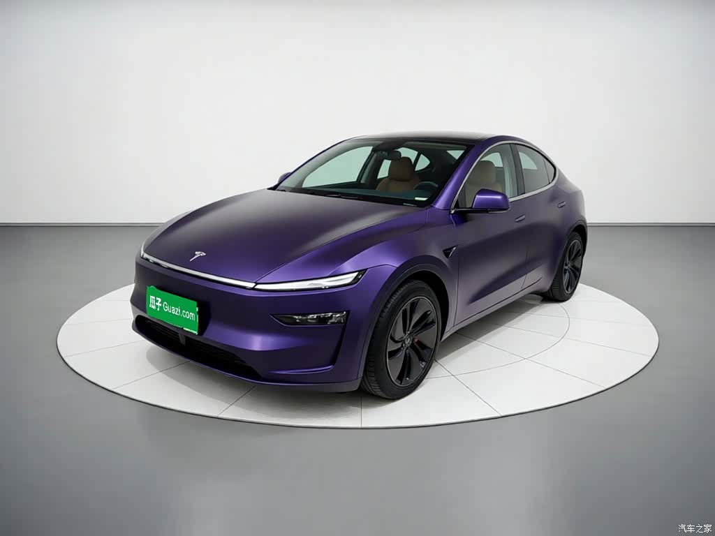 Tesla Model Y, 2025 1