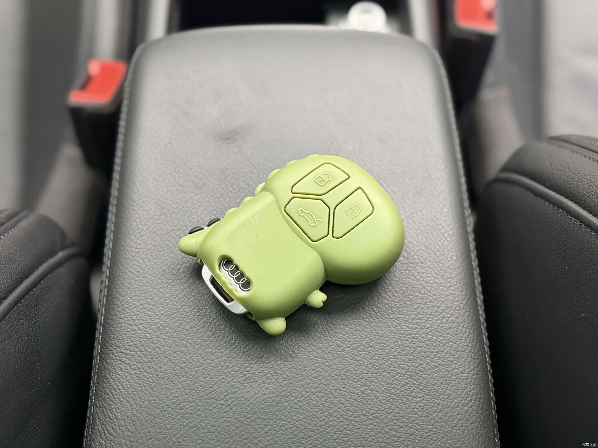 Audi A4L, 2018 20