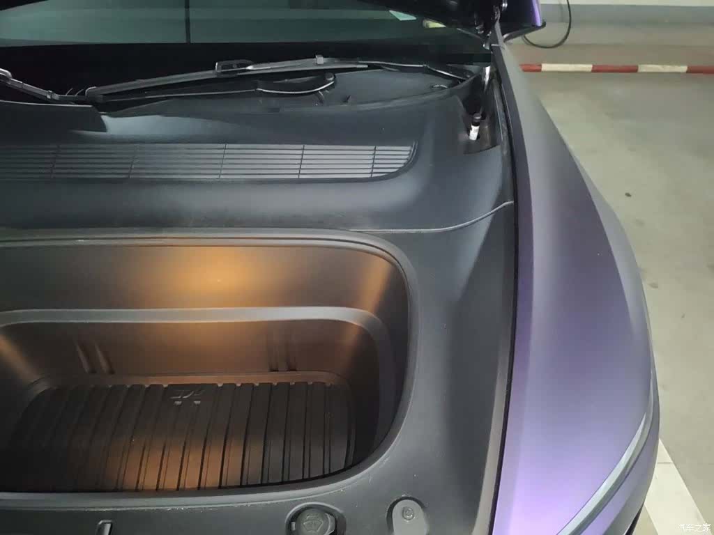 Tesla Model Y, 2025 22