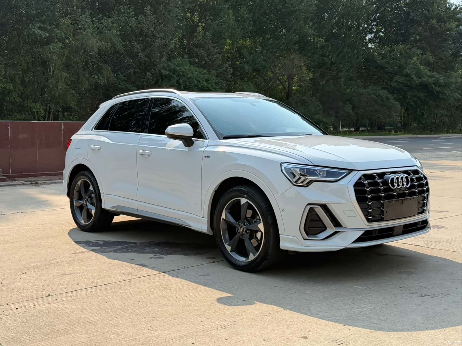 Audi Q3, 2022 3