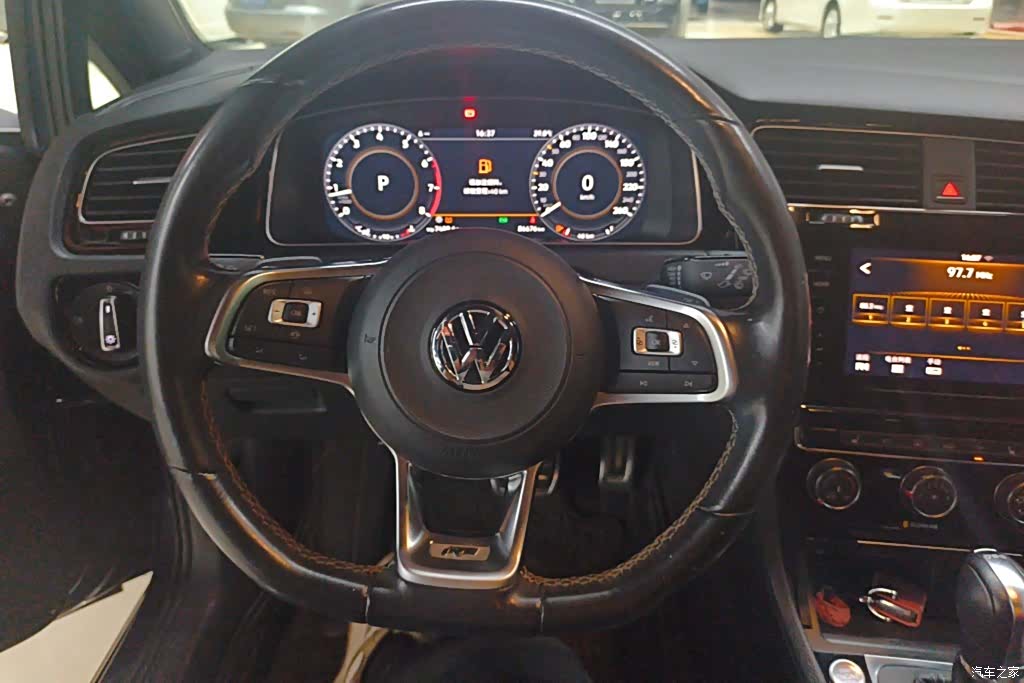 Volkswagen Golf, 2020 15