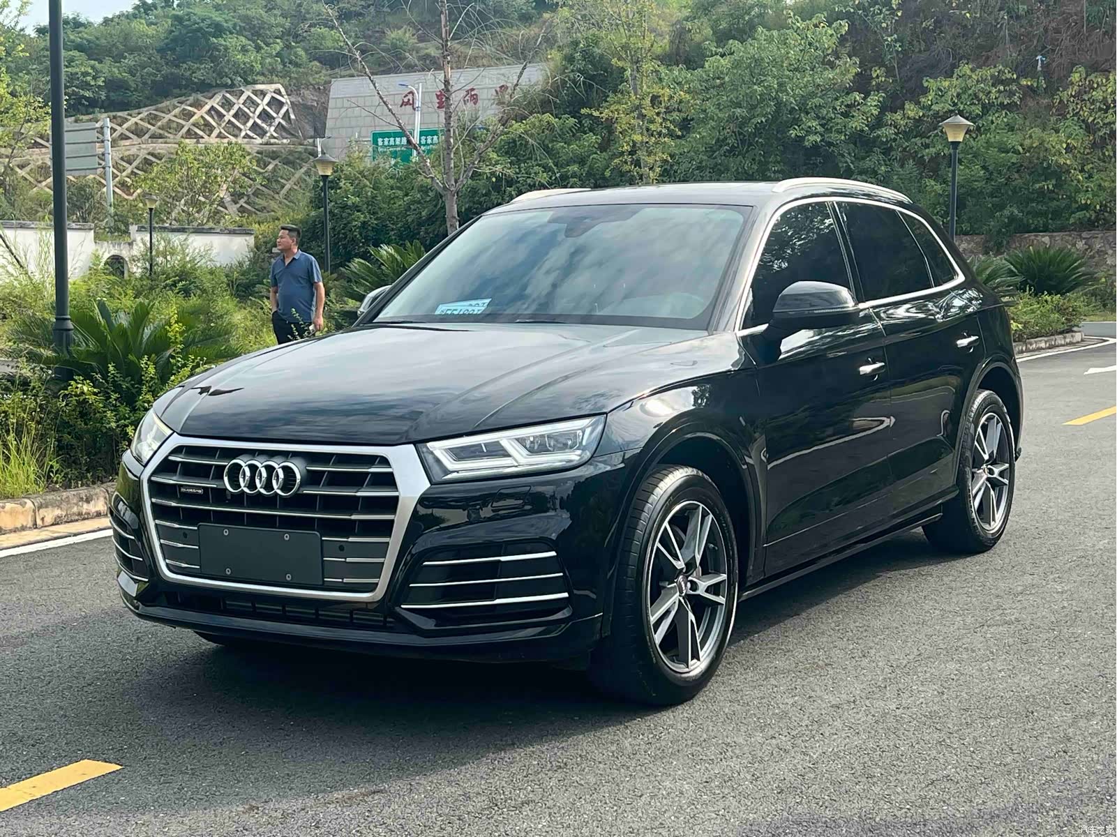 Audi Q5L, 2018 1