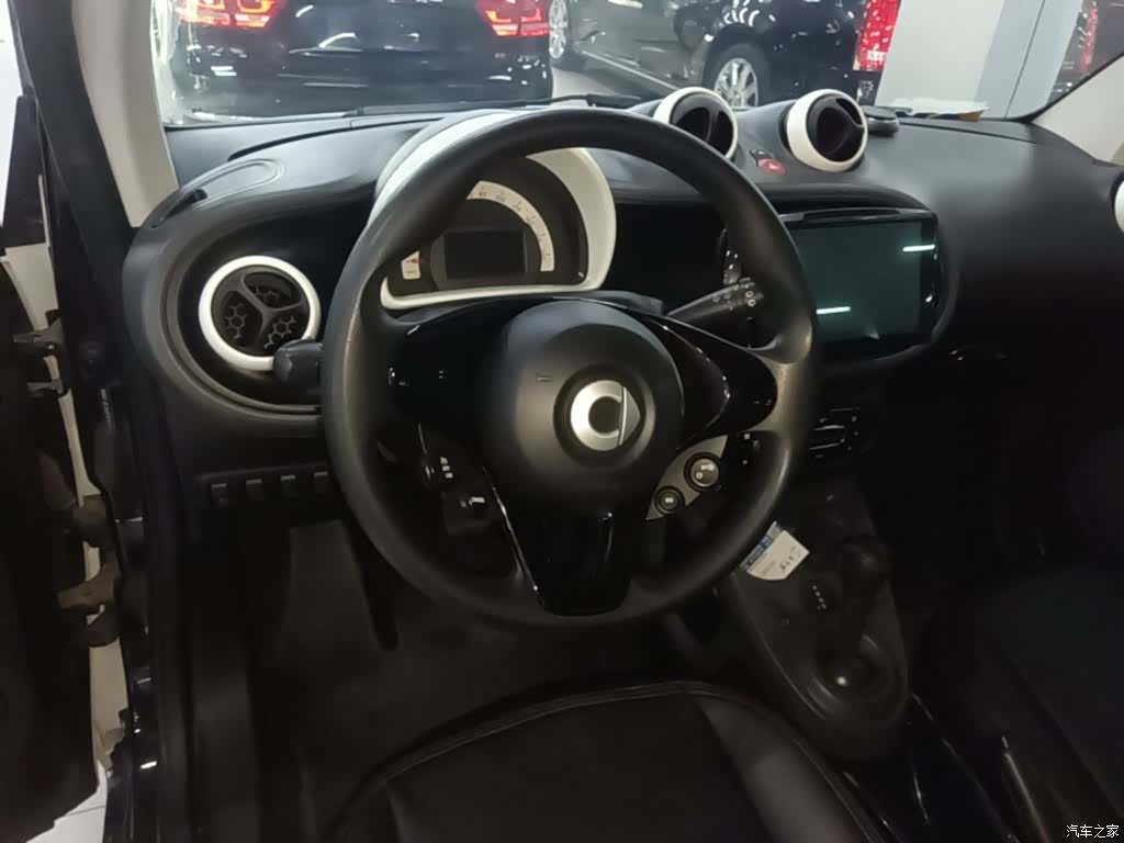 Smart Fortwo, 2015 11