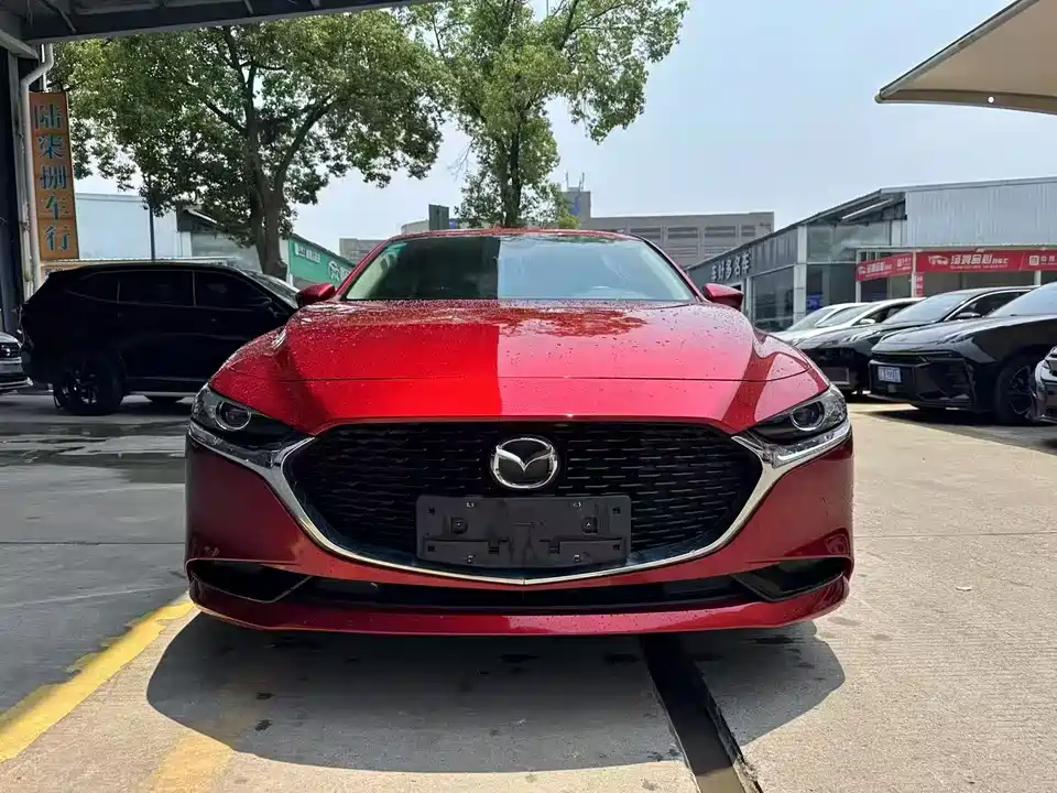 Mazda 3 Angkesaila