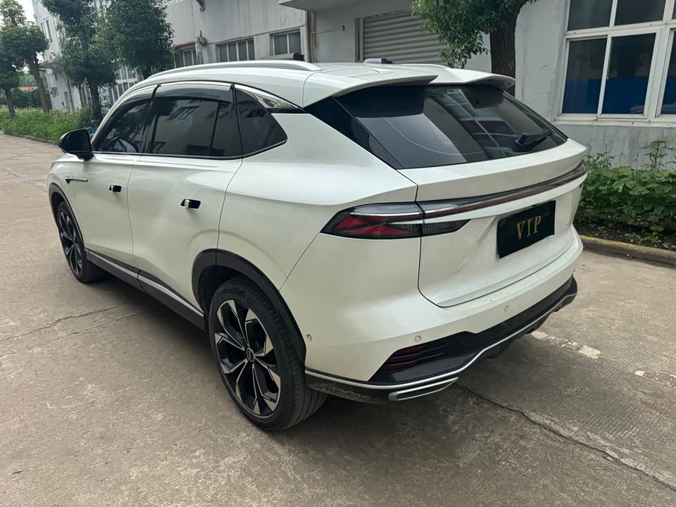 Roewe RX5