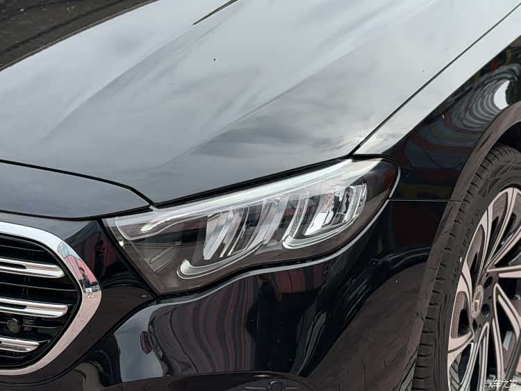 Mercedes-Benz E-Class, 2025 8