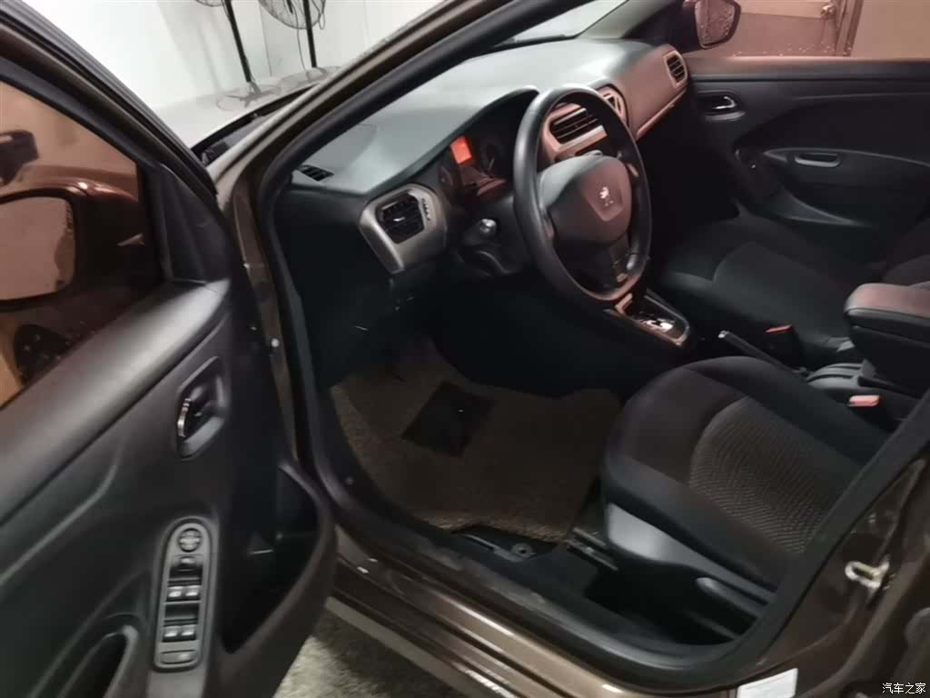 Peugeot 301, 2016 16