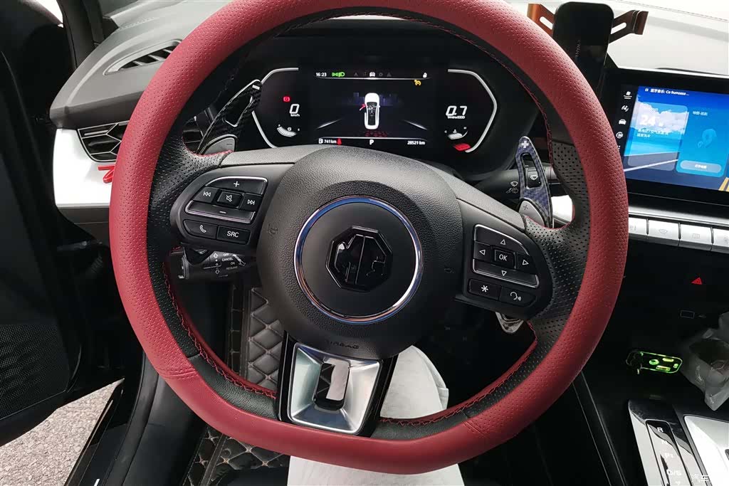 MG MG5, 2022 15