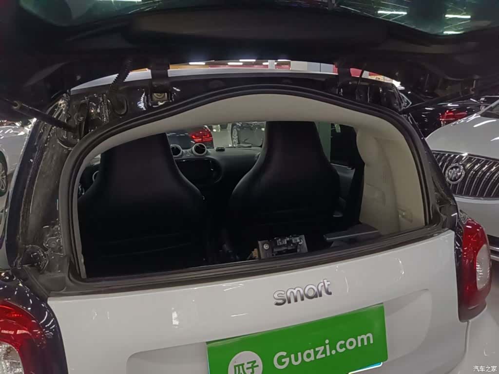 Smart Fortwo, 2015 19