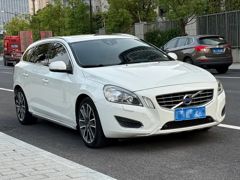 Volvo V60