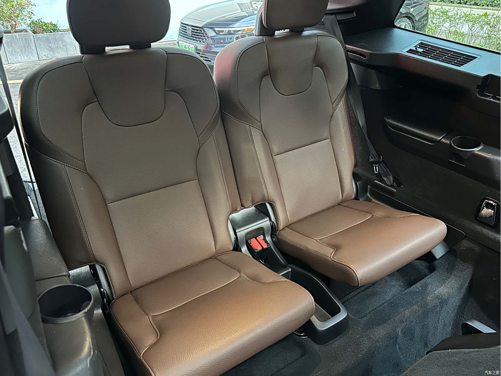 Volvo XC90, 2021 19