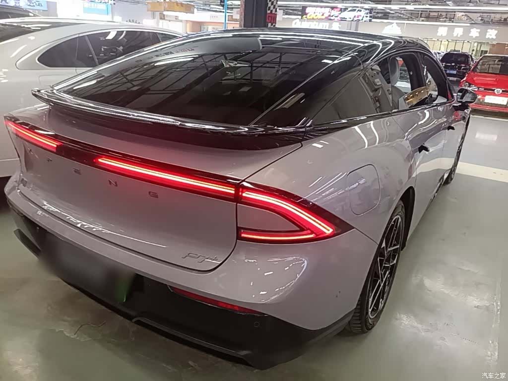 Xpeng P7, 2025 7
