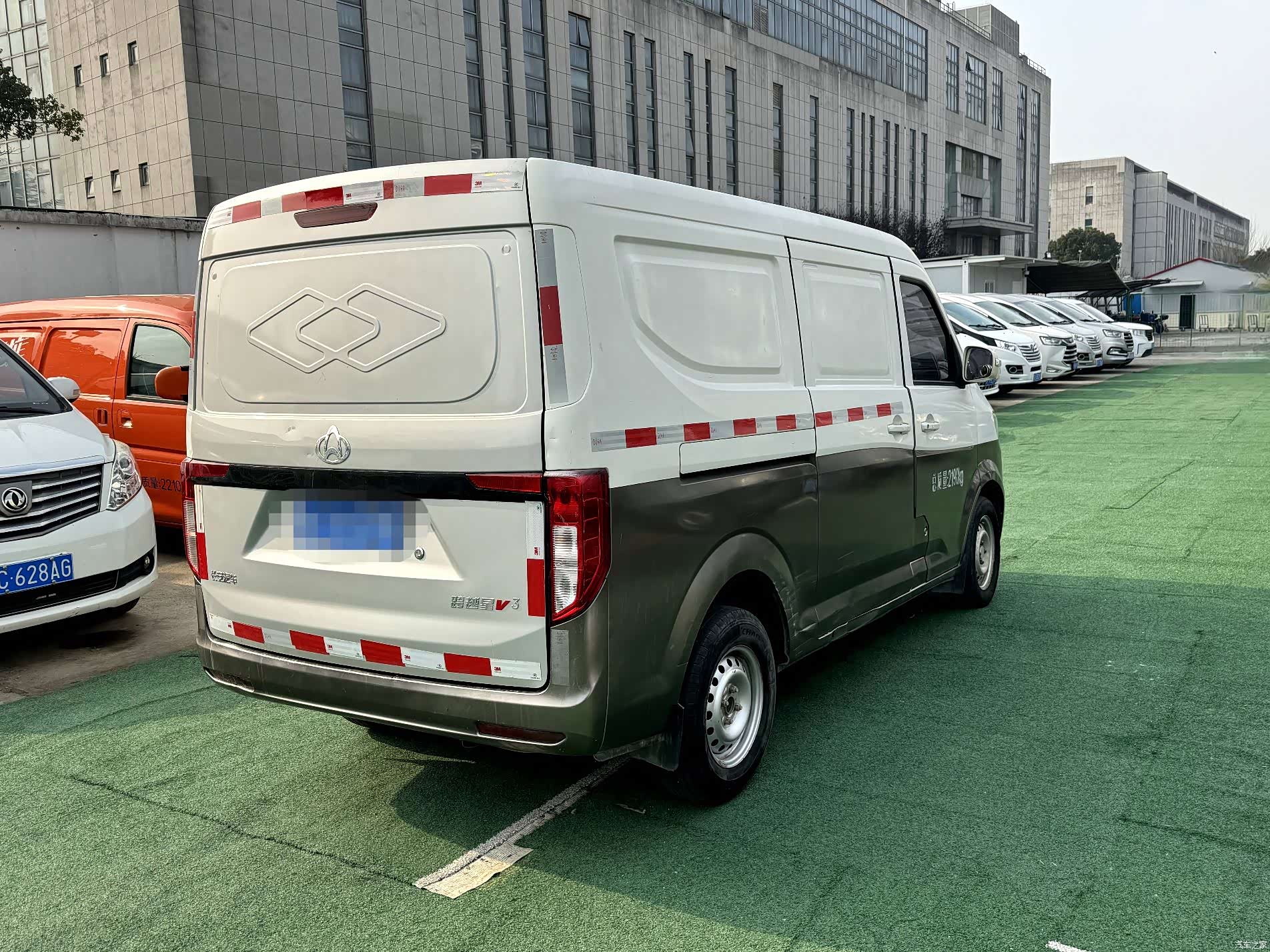 Changan V3, 2022 4