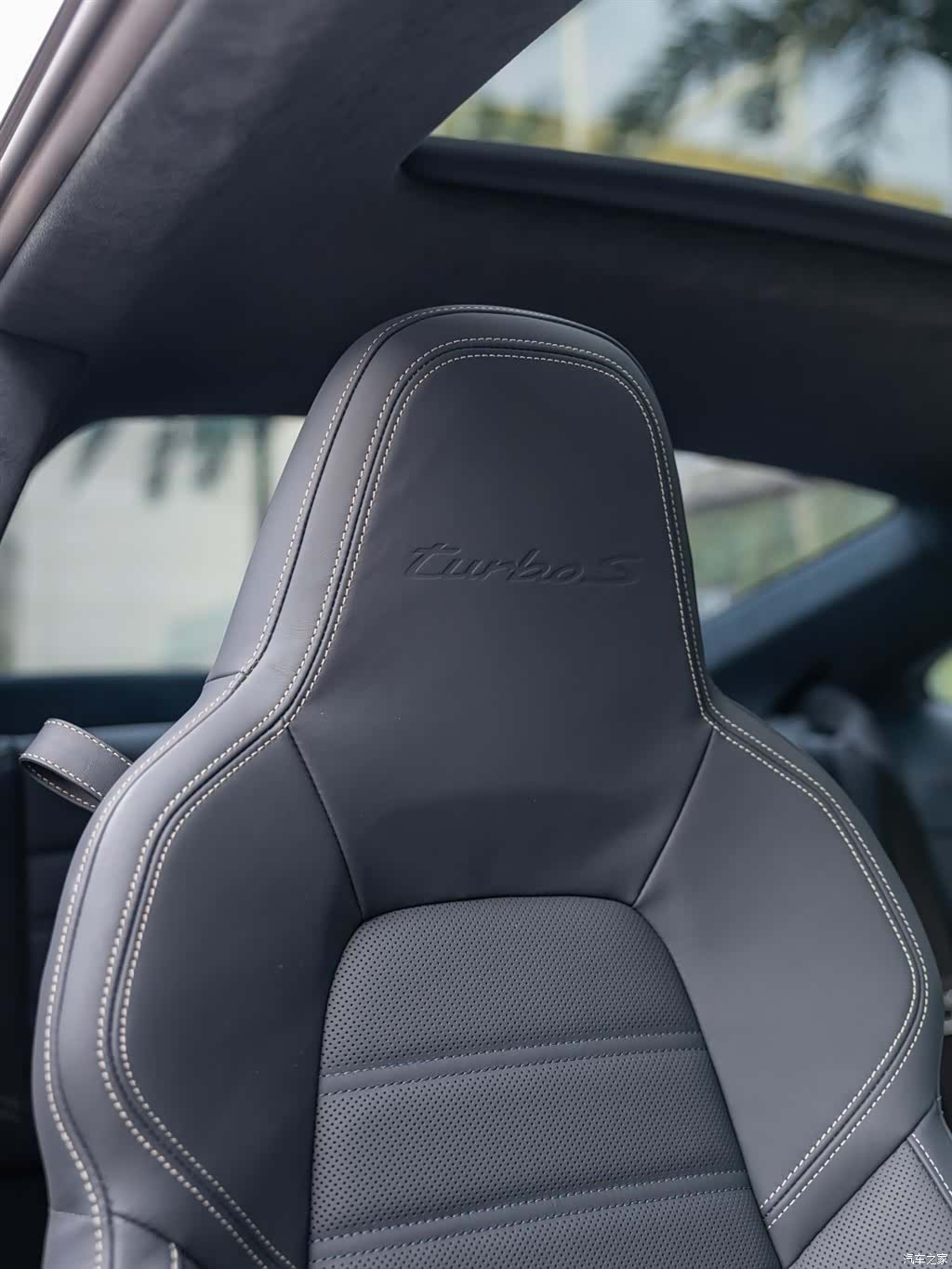 Porsche 911, 2023 21