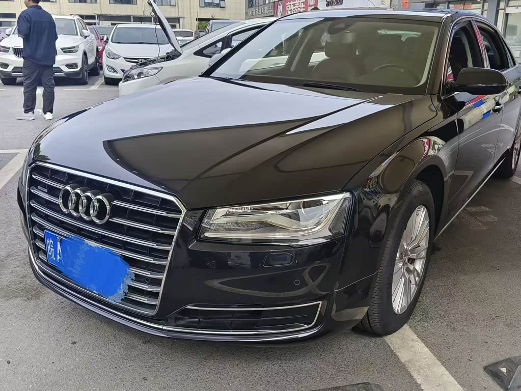 Audi A8