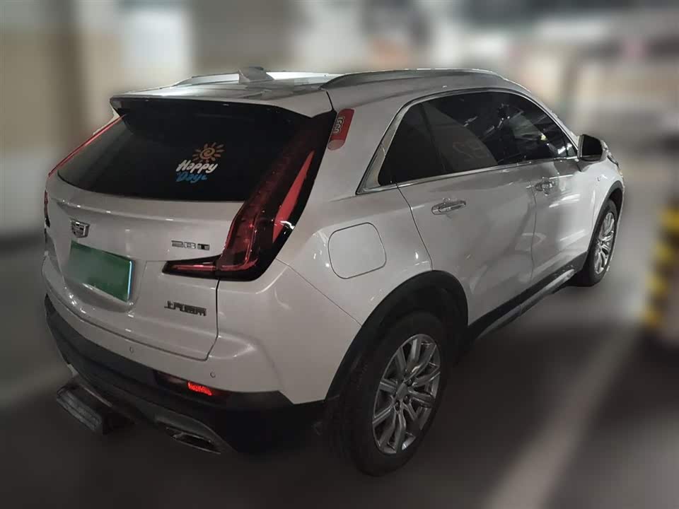 Cadillac XT4