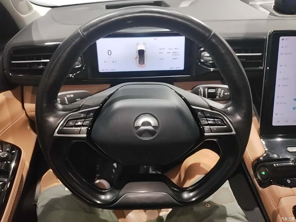 NIO ES8, 2019 11