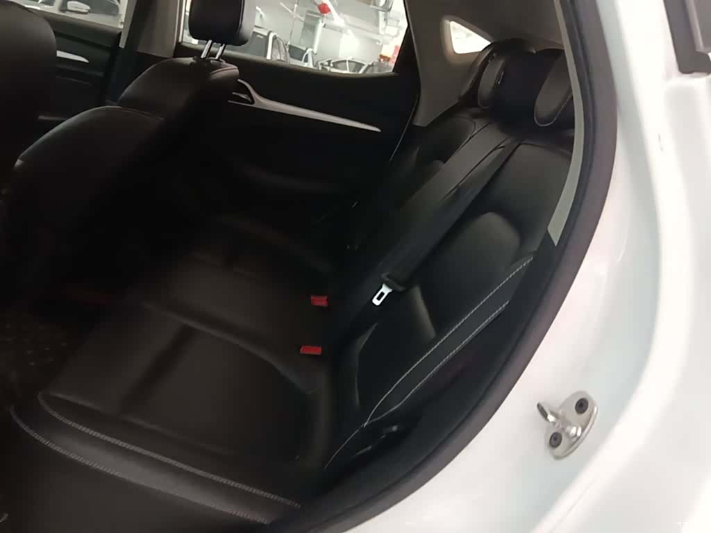 MG ZS, 2019 17