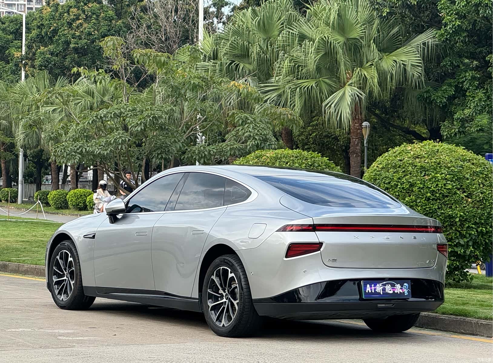 Xpeng P7, 2021 6