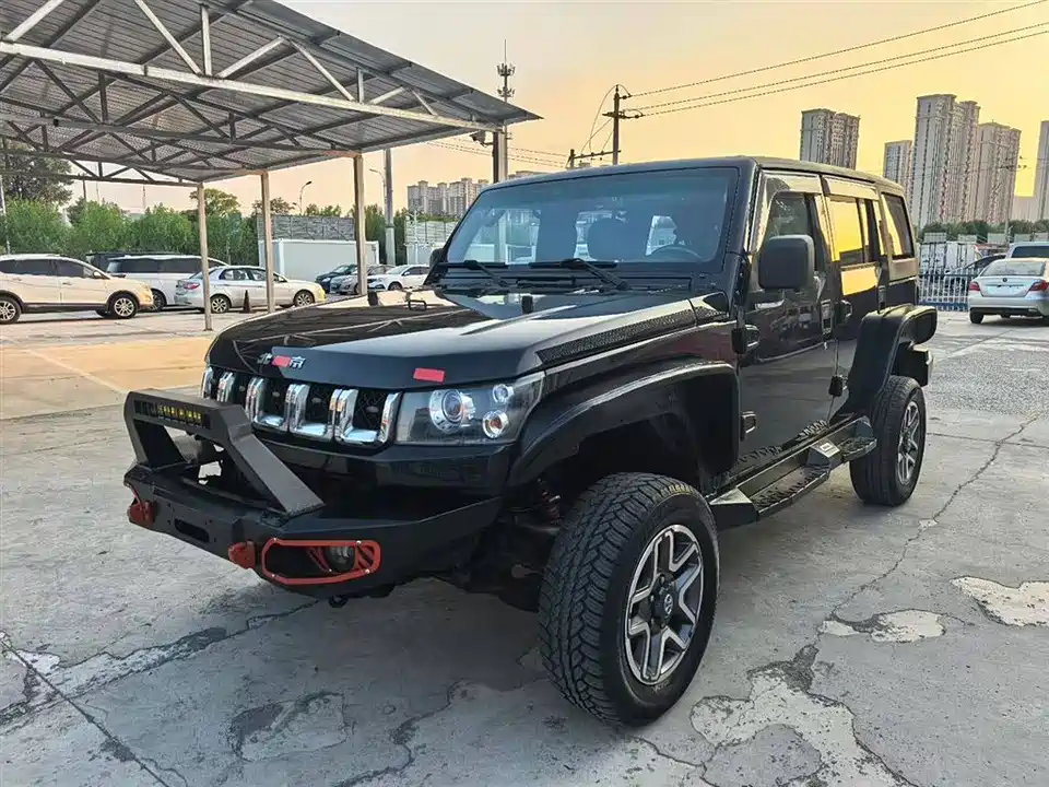Beijing BJ40