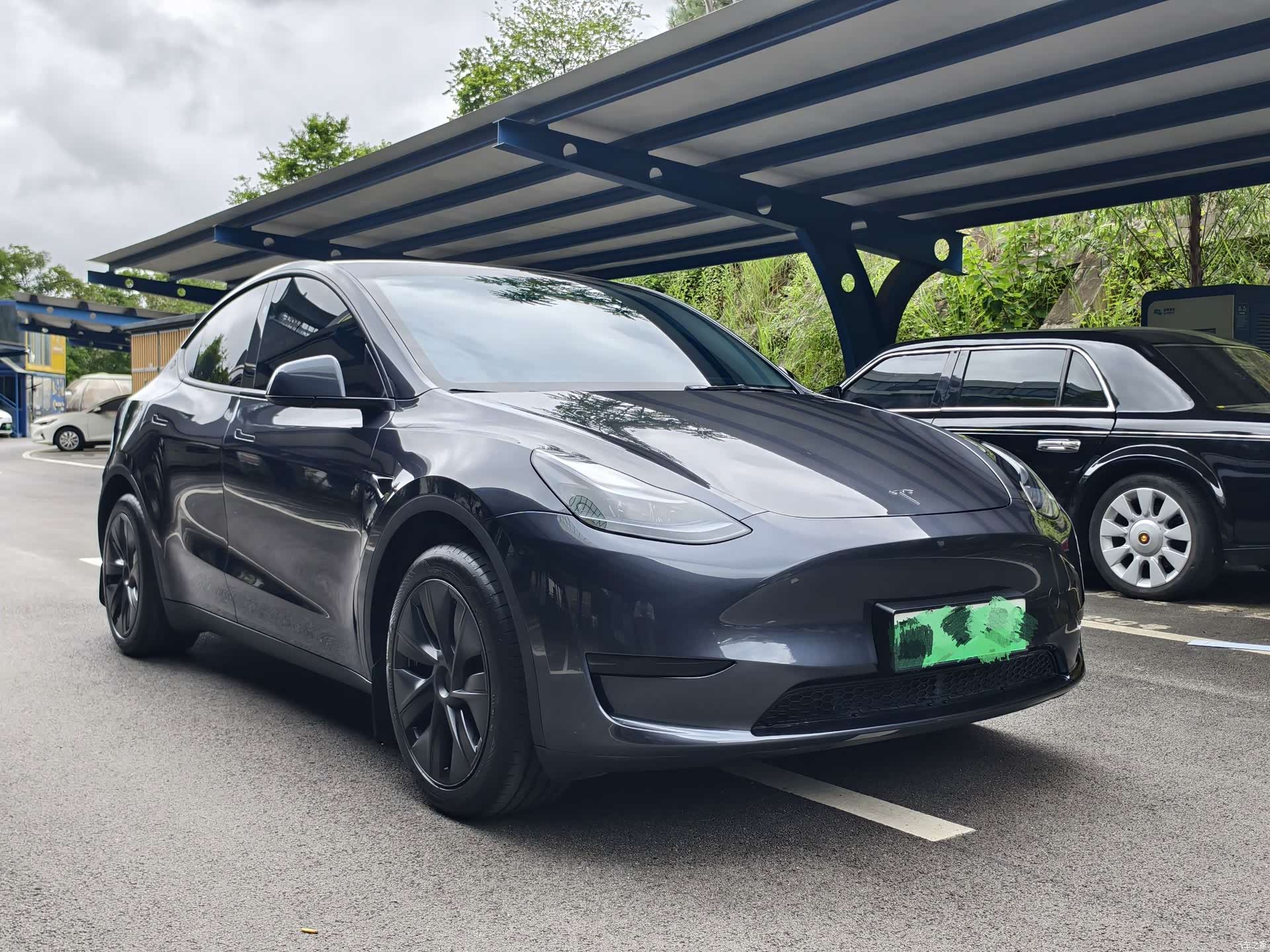 Tesla Model Y, 2024 3