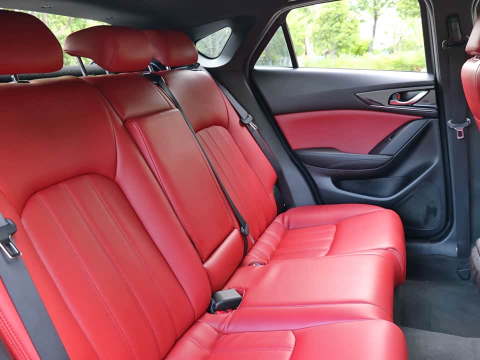 Mazda CX-4