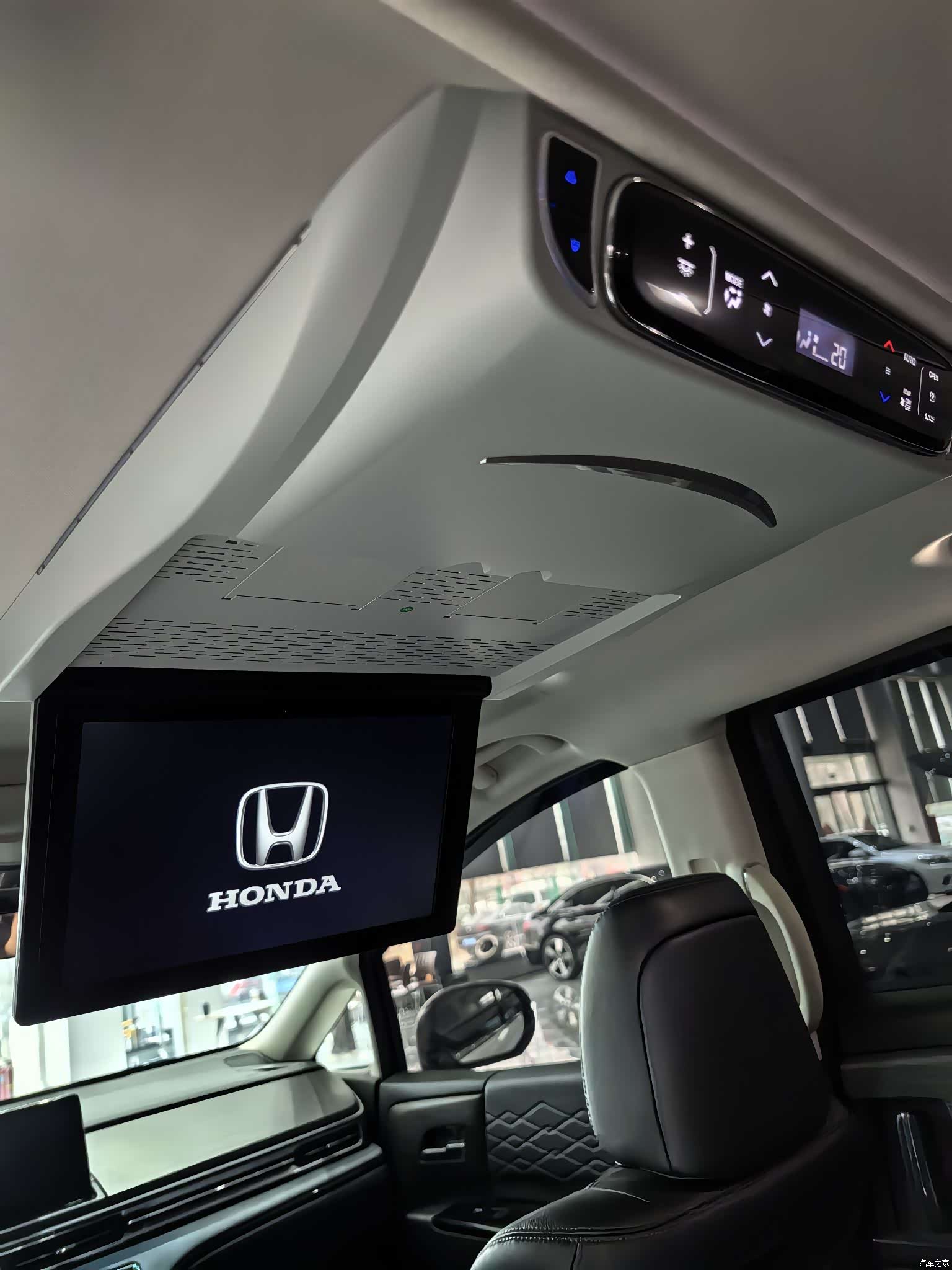 Honda Elysion, 2022 11