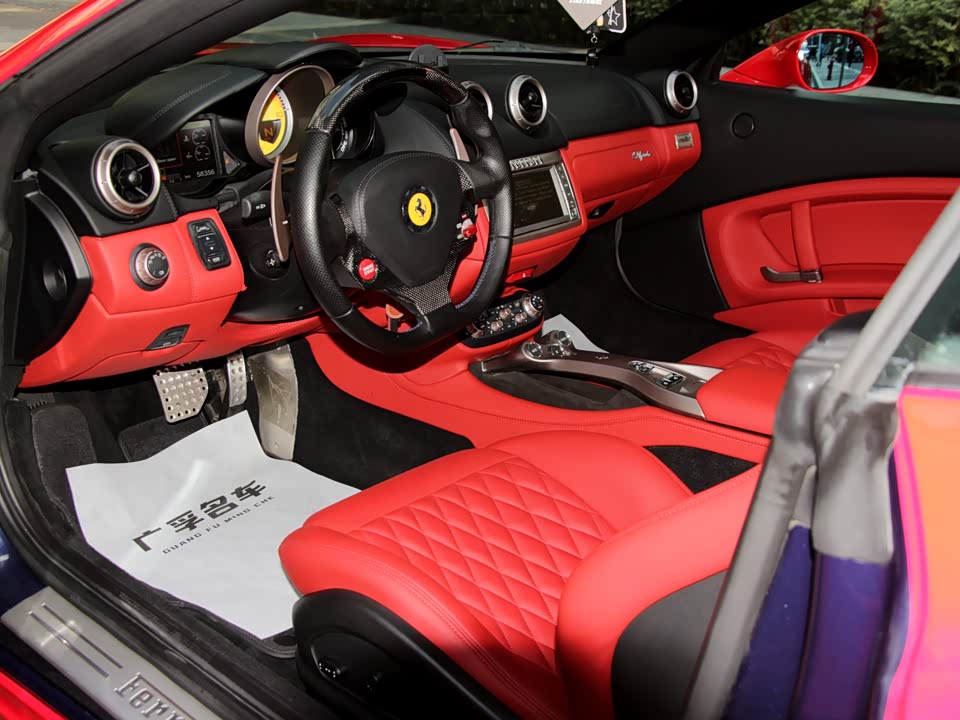 Ferrari California T