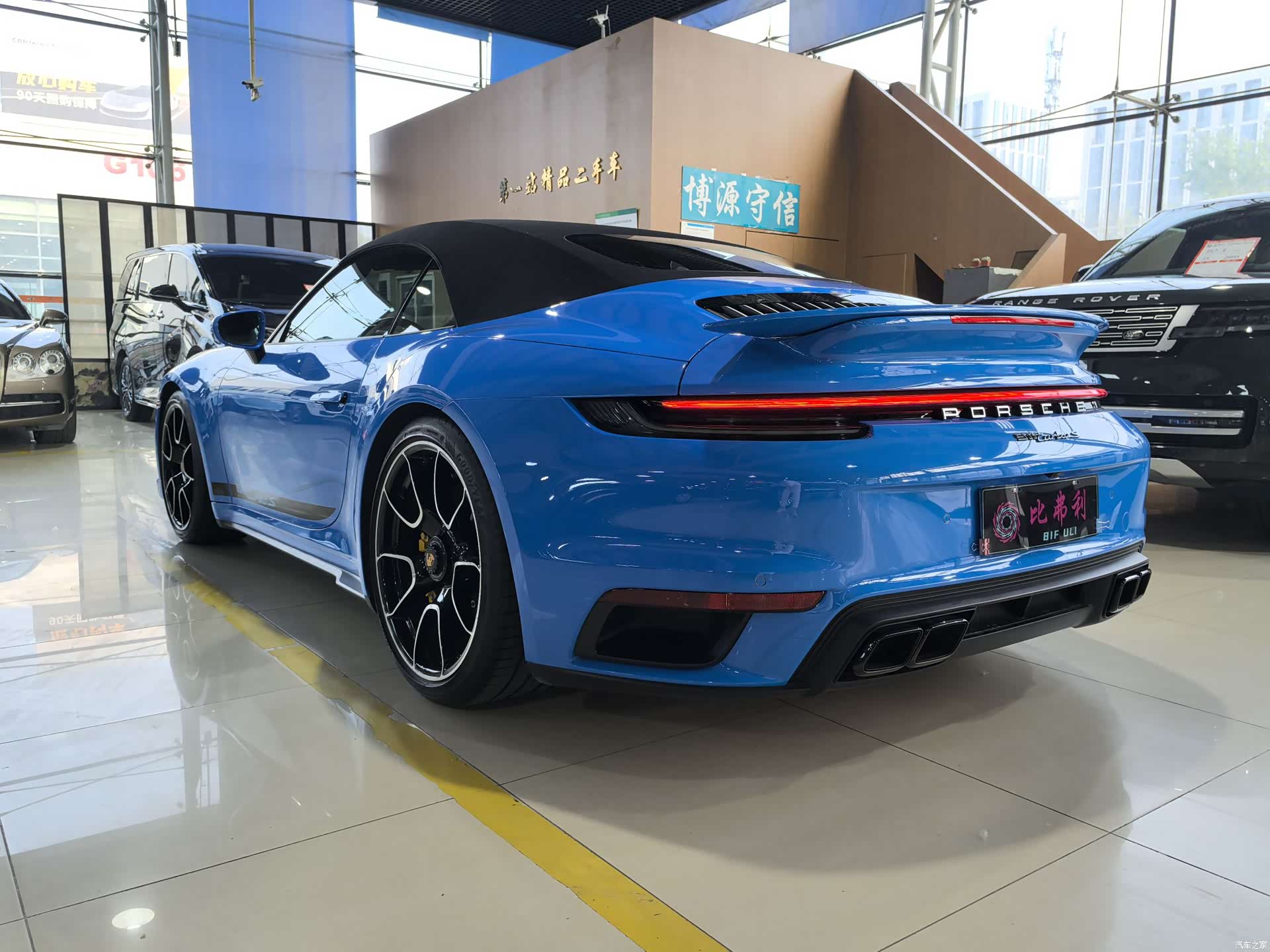 Porsche 911, 2025 10
