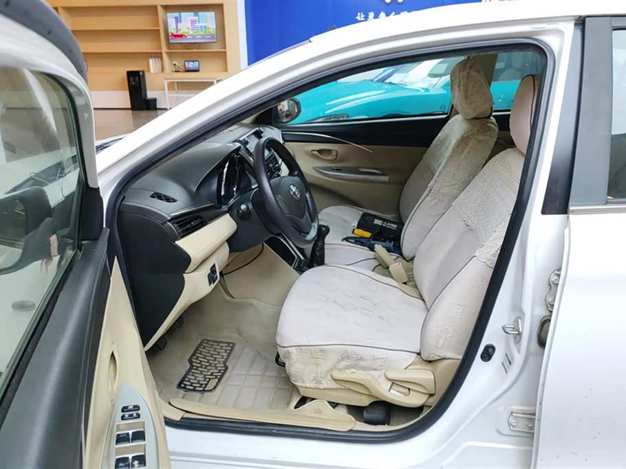 Toyota YARiS L Zhixuan