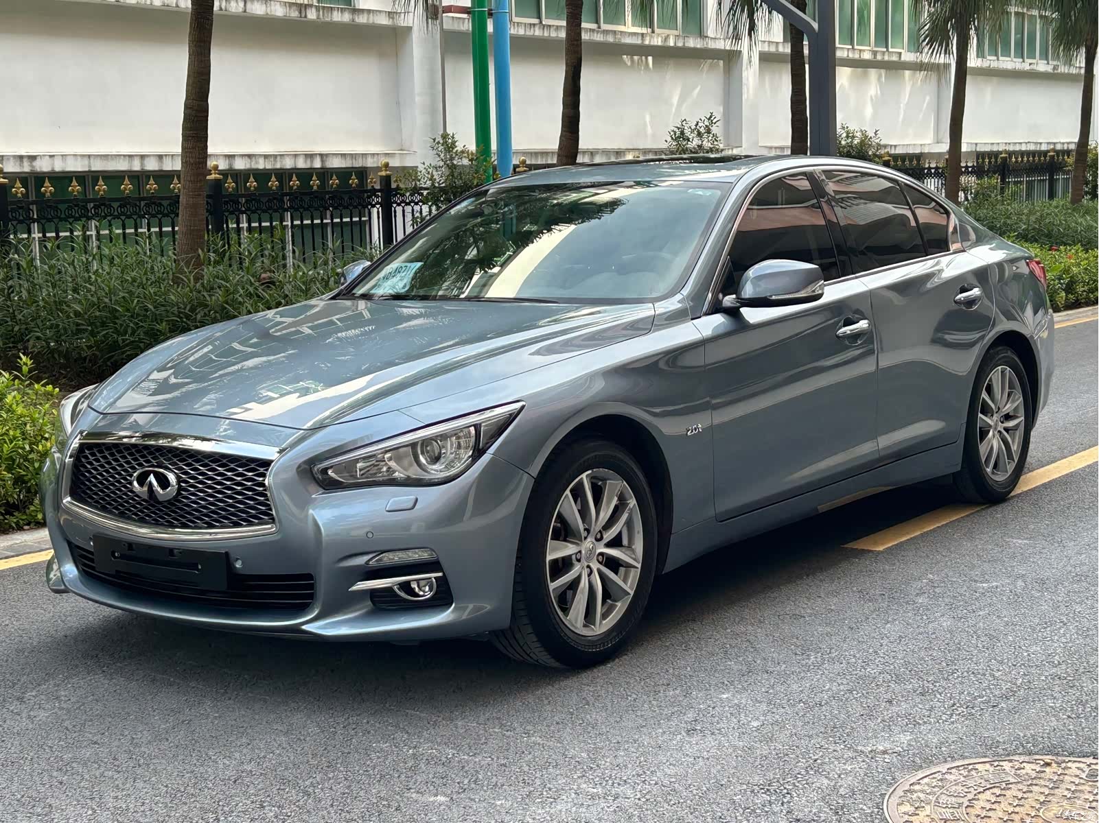 Infiniti Q50