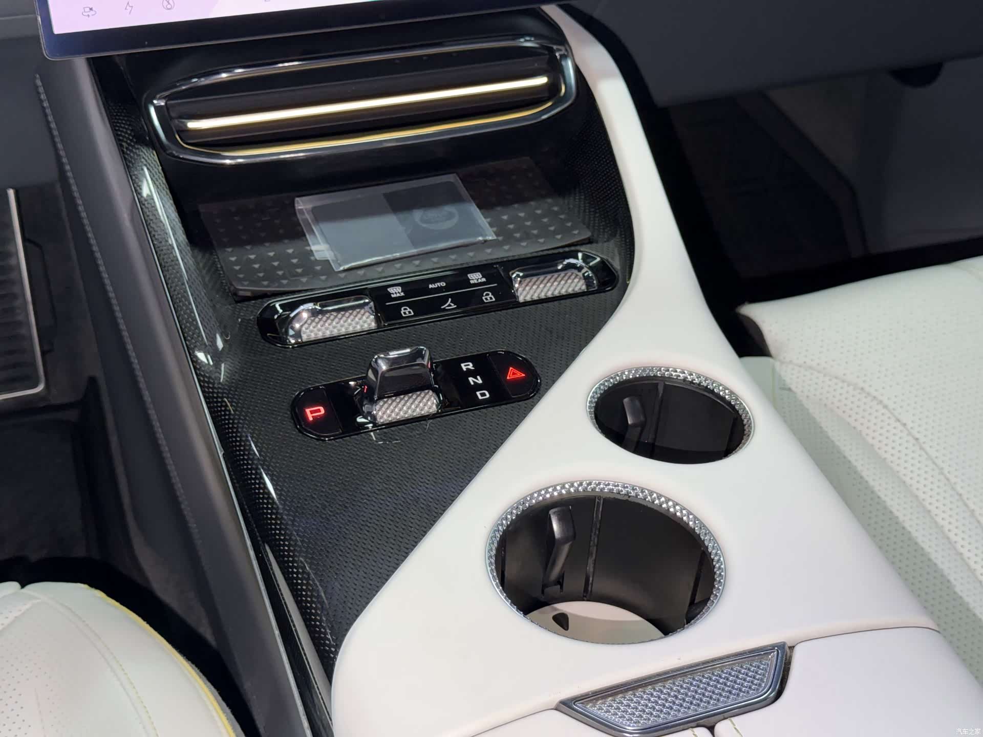 Lotus ELETRE, 2023 14