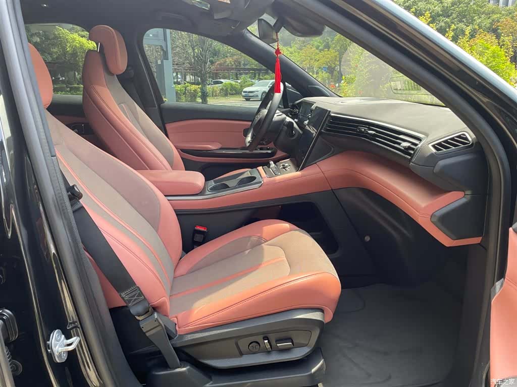 NIO EC6, 2021 11