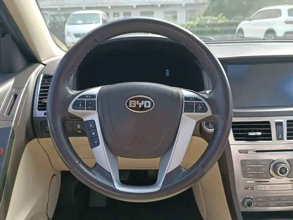 BYD Sirui