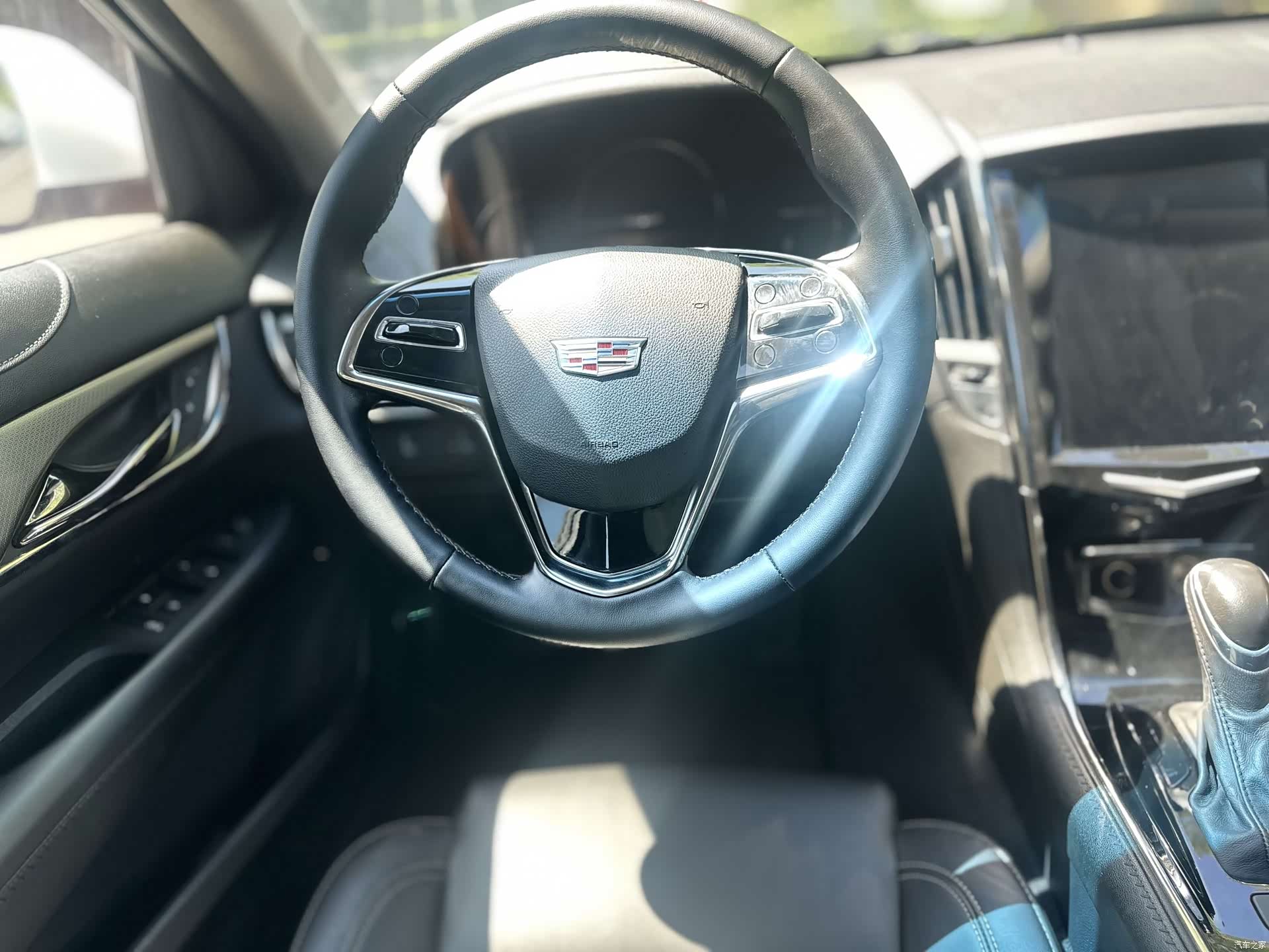 Cadillac ATS-L, 2017 10
