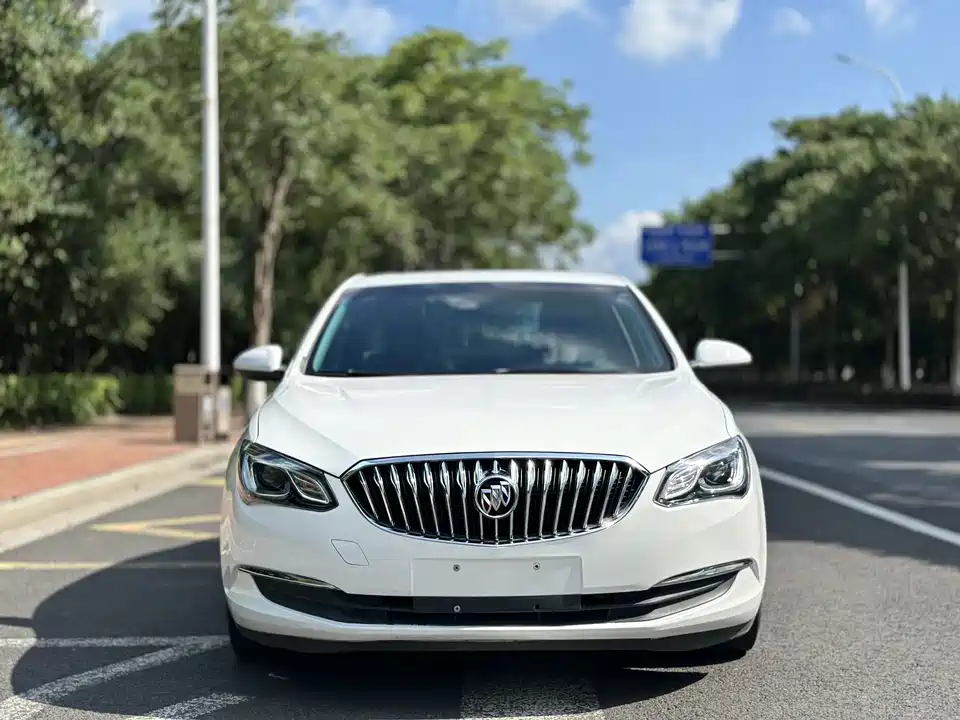 Buick Yinglang