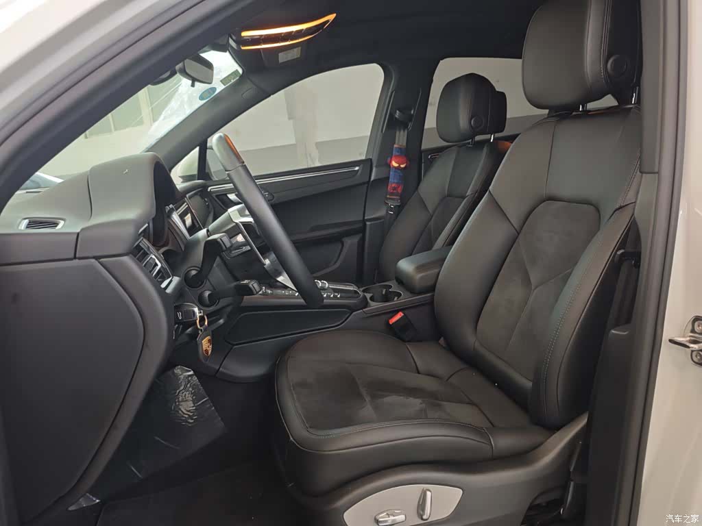 Porsche Macan, 2019 12