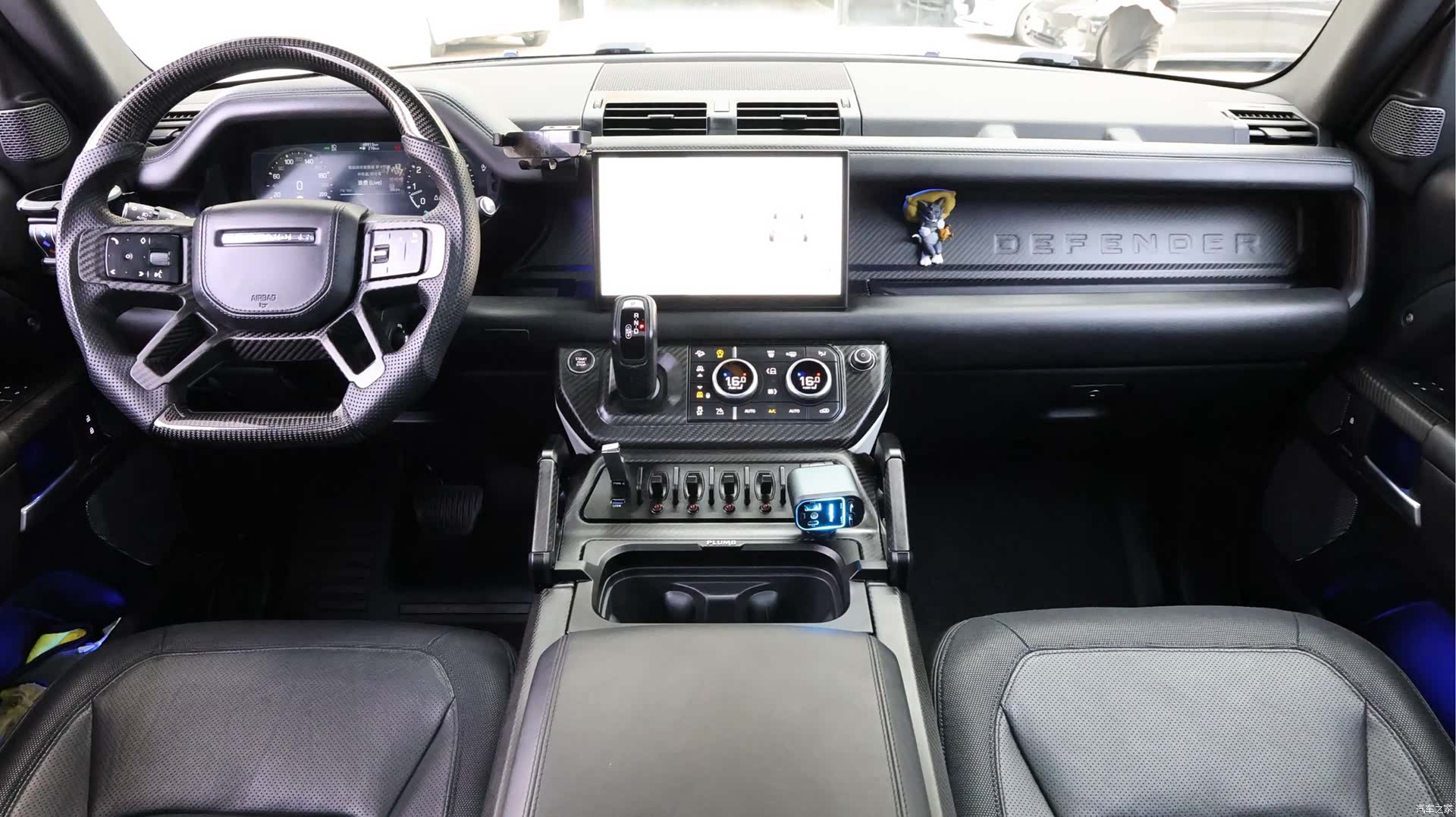 Land Rover Defender, 2022 14