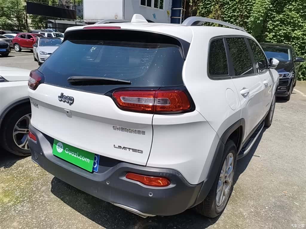 Jeep Cherokee, 2017 7
