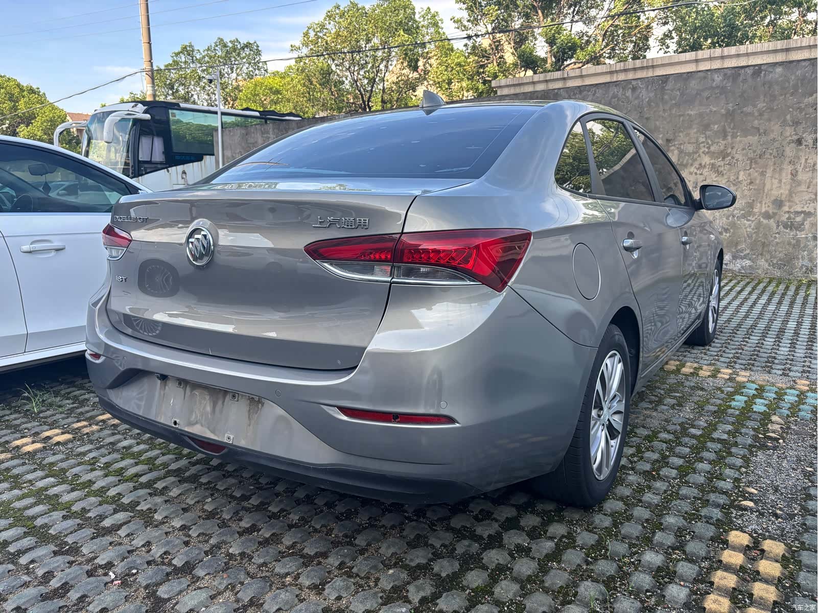 Buick VI, 2018 10