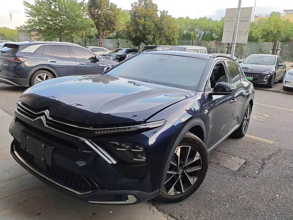 Citroen Versailles C5 X