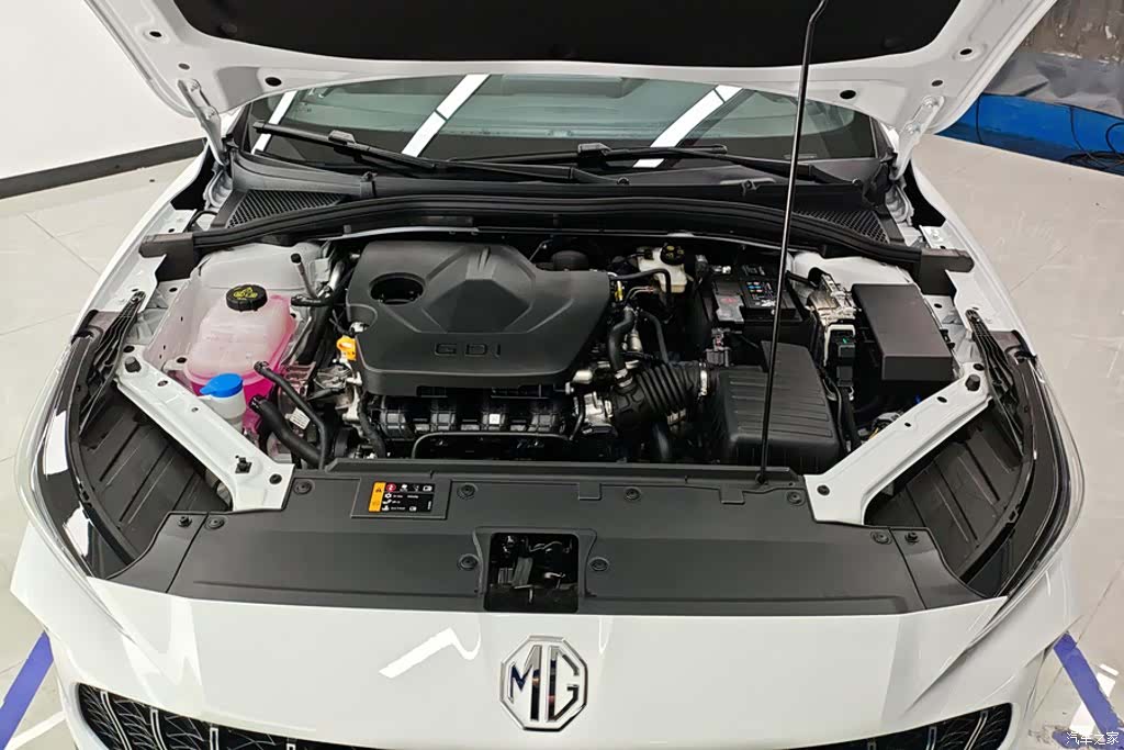 MG MG5, 2025 10