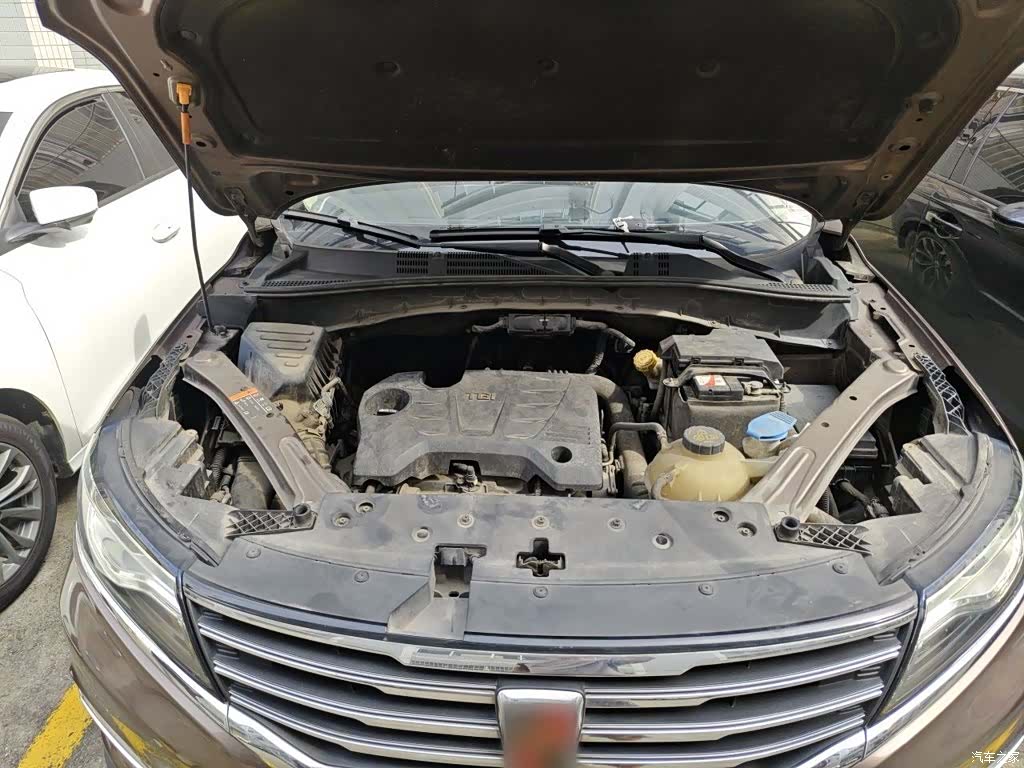 Roewe RX5, 2017 17