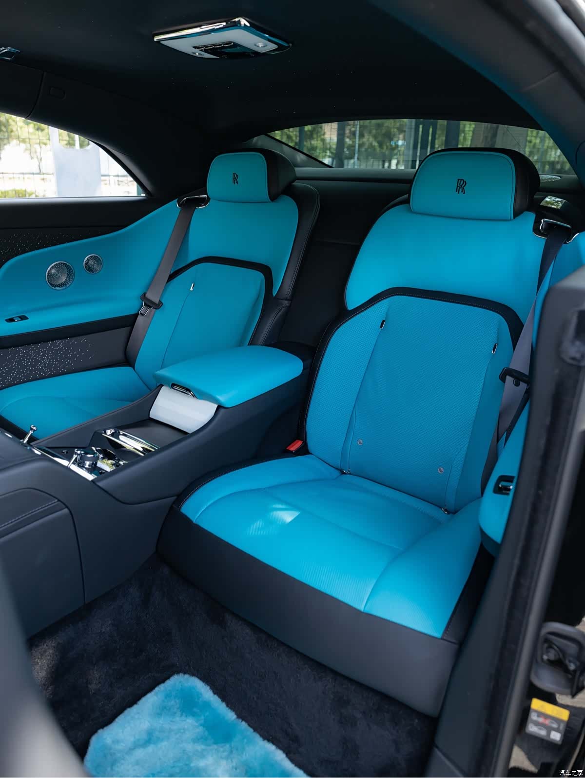 Rolls-Royce Spectre, 2024 23